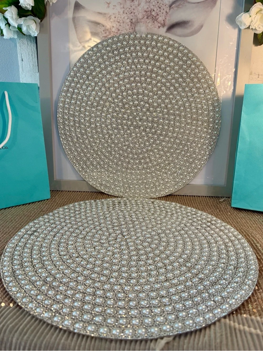 🌸H37 - Crystal and Pearl Place Mats 🩶💎🍽️🛍️(STRG)